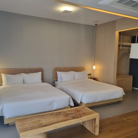Hound Hotel Haeundae Signature Busan Extérieur photo