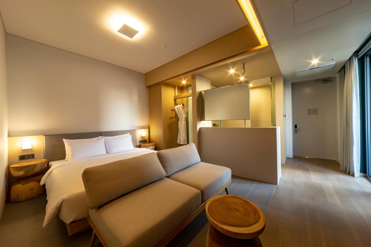 Hound Hotel Haeundae Signature Busan Extérieur photo