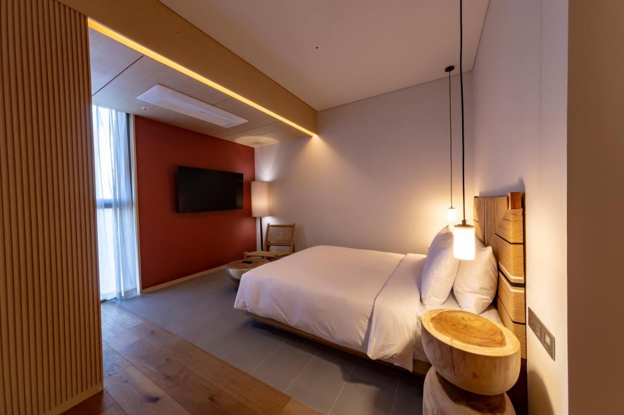 Hound Hotel Haeundae Signature Busan Extérieur photo