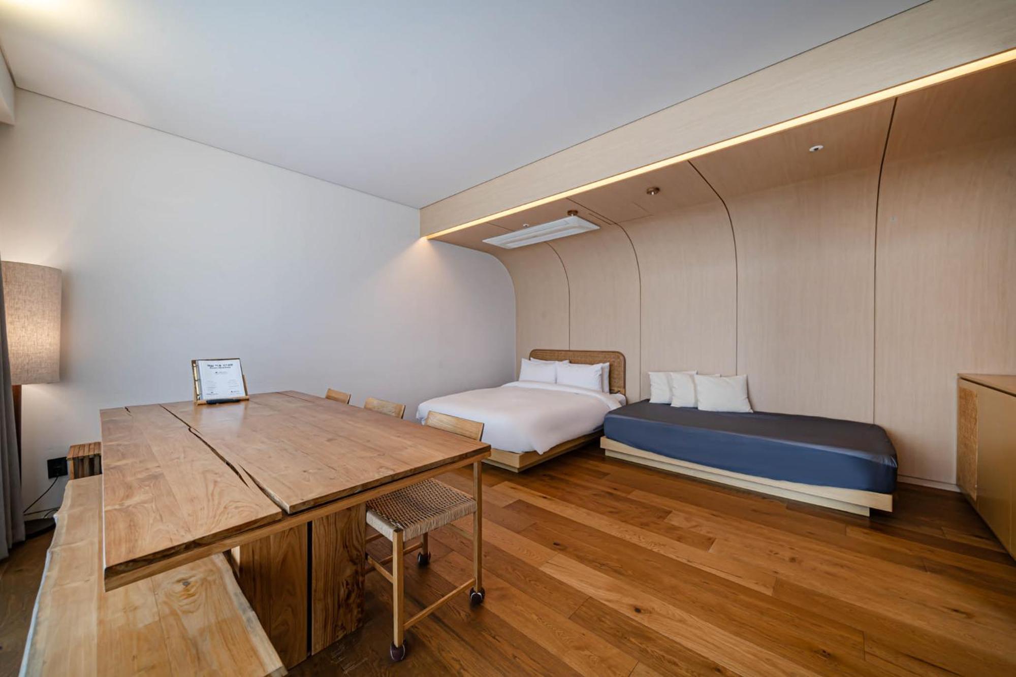 Hound Hotel Haeundae Signature Busan Extérieur photo